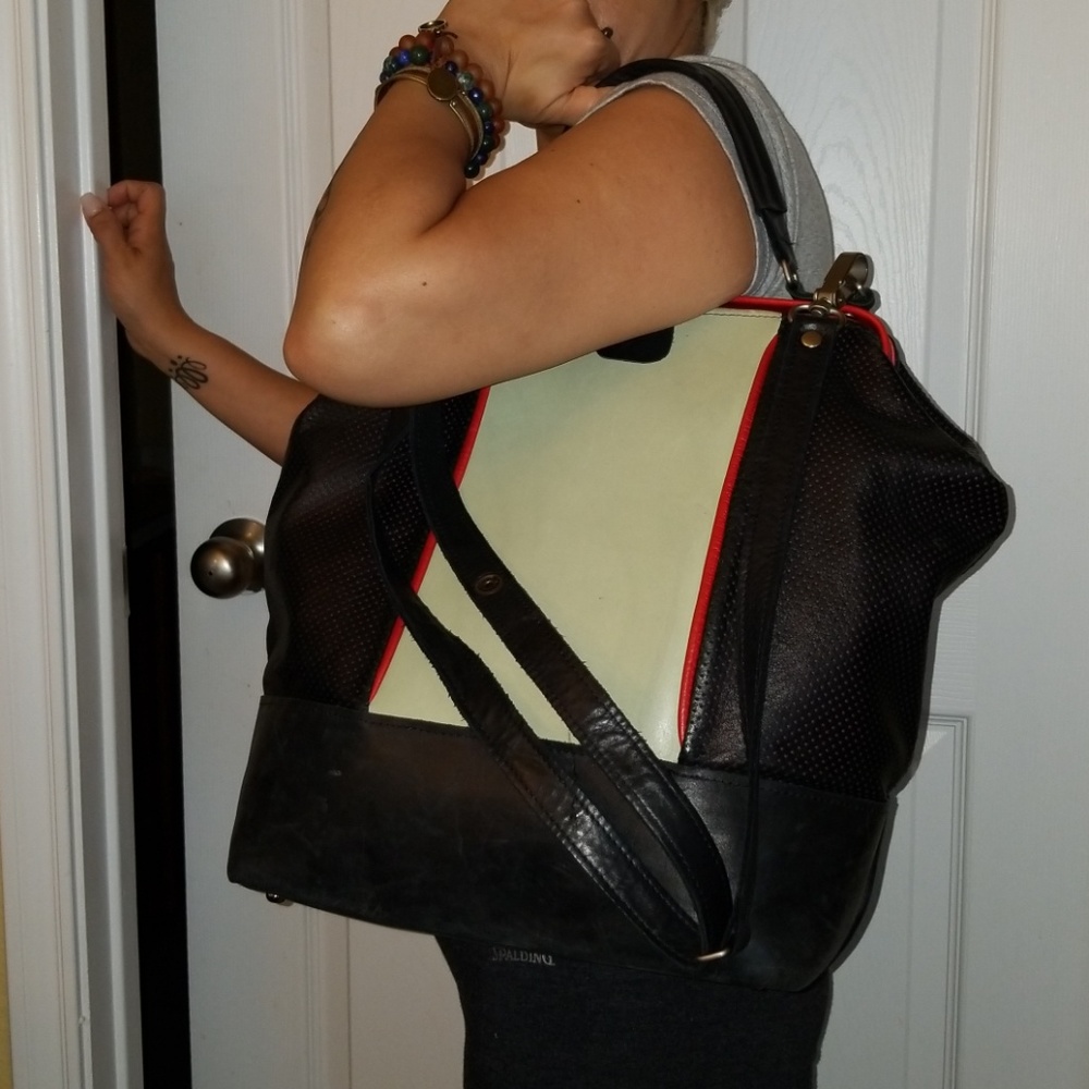 Custom Color Block Leather Bag - Picture 7 of 8